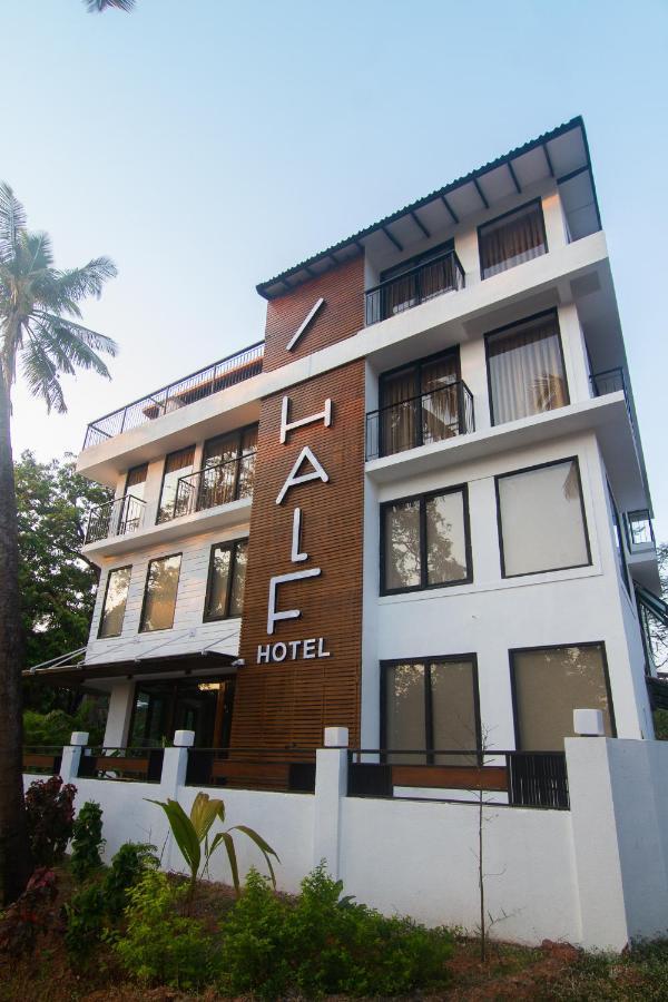 Half Hotel Calangute Eksteriør bilde